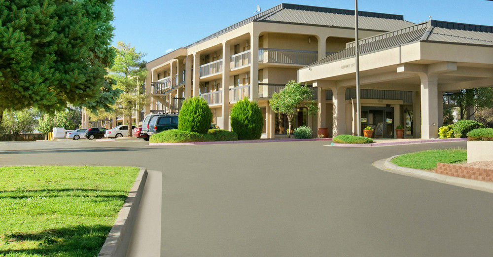 Days Inn & Suites By Wyndham Albuquerque North Exterior photo